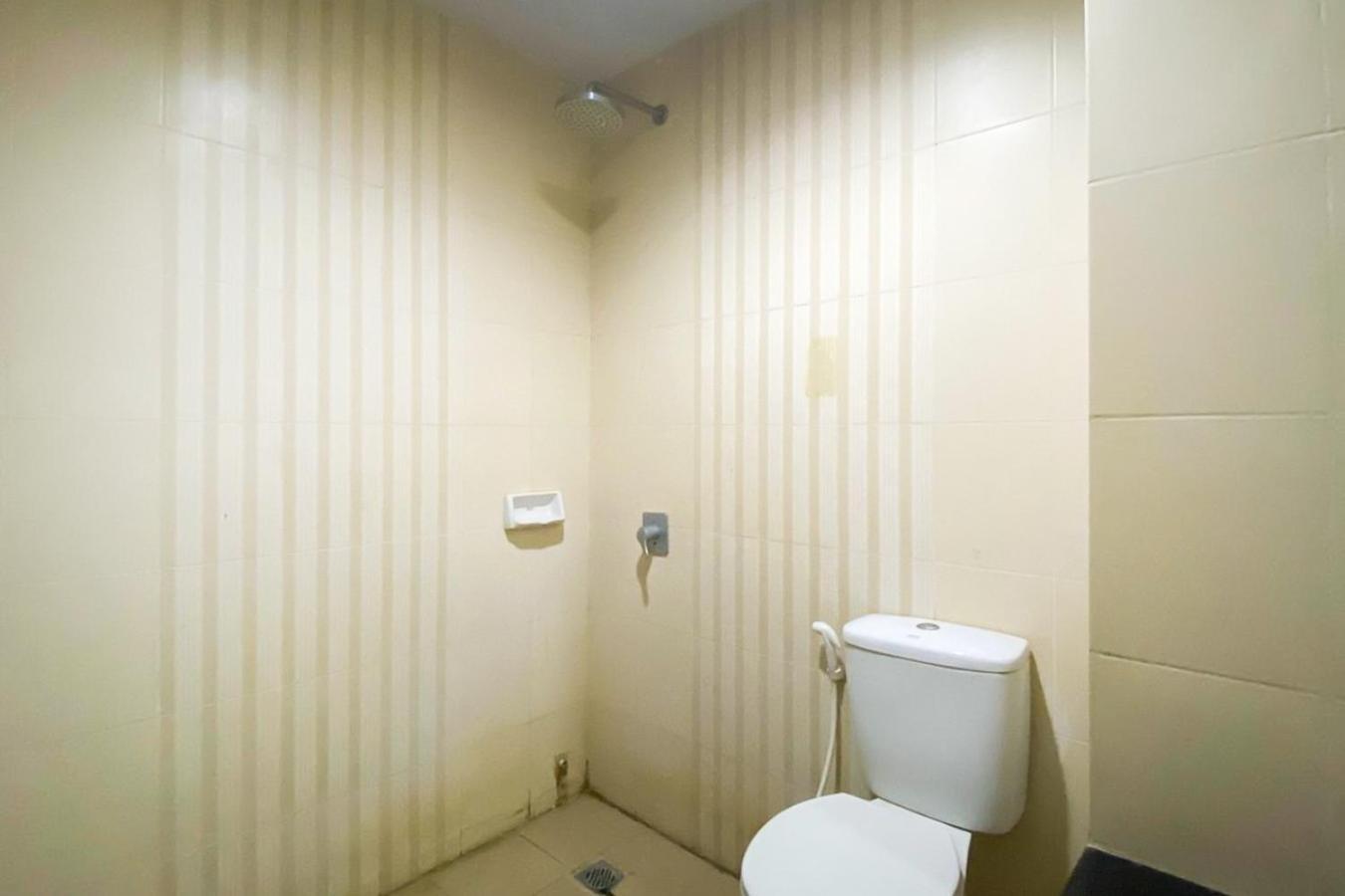 Urbanview Hotel Asyra נקסר מראה חיצוני תמונה