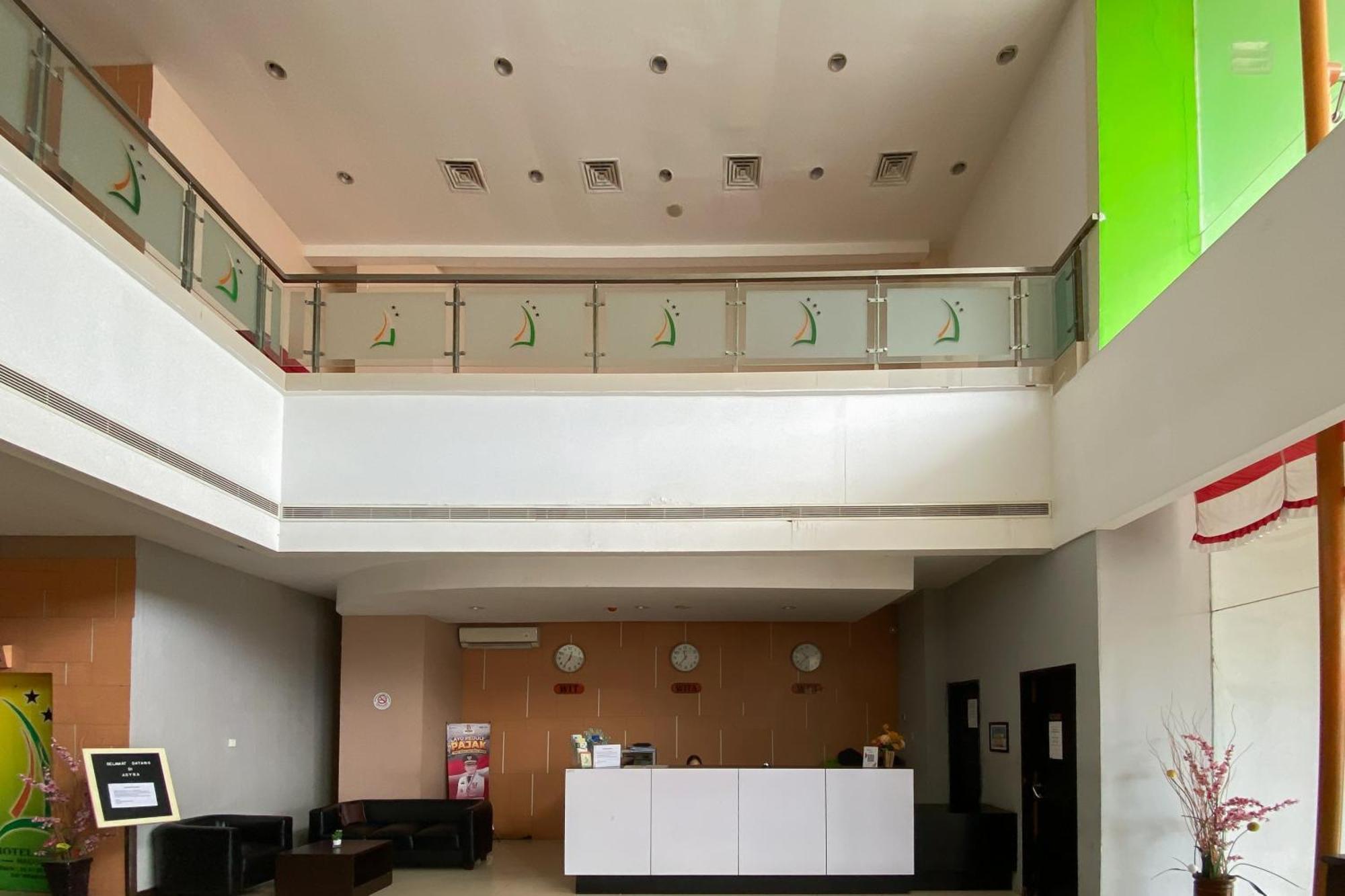 Urbanview Hotel Asyra נקסר מראה חיצוני תמונה