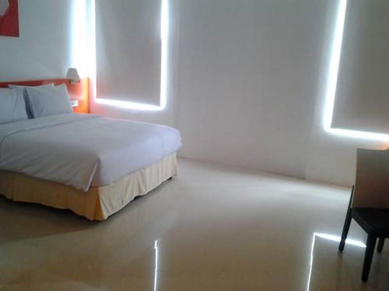 Urbanview Hotel Asyra נקסר מראה חיצוני תמונה